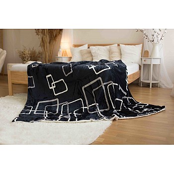 Mikroflanelna odeja s krznom 150x200 - Črno-beli kvadratki